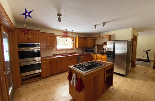 Cooperstown House | Spacious 5-bedroom house in charming Cooperstown with a pool and fitness room!