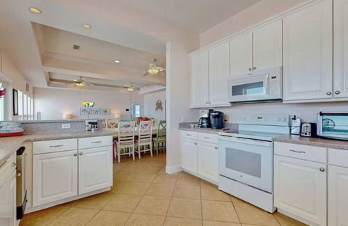 Surf Side Shores House | Spacious 5-bedroom, beach-front family home with wrap-around deck in Ft Morgan