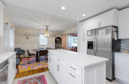 Indianapolis House | Spacious 5-bedroom house w/1.5 Kitchens & Beautiful Yard near Broad Ripple