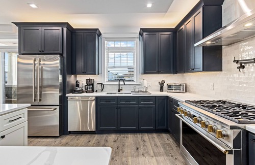 Margate City House | Spacious 5-bedroom townhome in Margate City with 3-car garage and elevator
