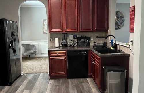 Phenix City House | Spacious 5-bedroom house with fitness room, game room, & WiFi in Phenix City.
