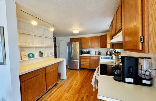 West Tisbury House | Spacious 5-bedroom secluded house in West Tisbury - Lambert Cove's Beach Pass