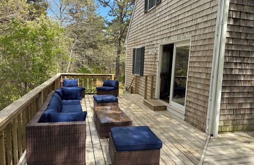 West Tisbury House | Spacious 5-bedroom secluded house in West Tisbury - Lambert Cove's Beach Pass