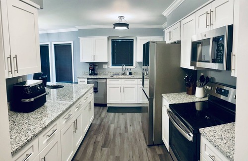Southwind House | Spacious 5-bedroom vacation home just 19 minutes from Graceland