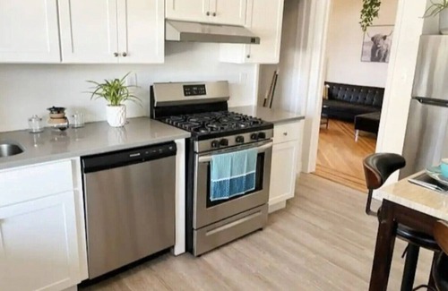 Weehawken Apartment | Spacious 5 br 2 and a half bath with NYC views and parking