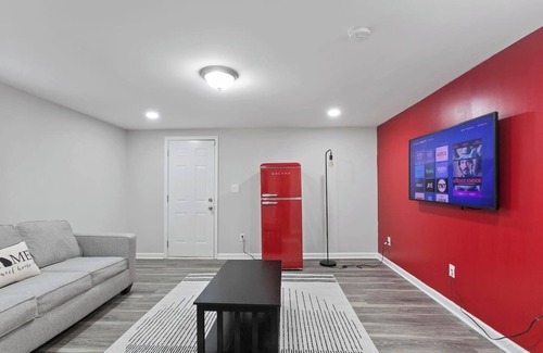 Candler-McAfee House | Spacious 5 BR Holiday Retreat close to dt ATL