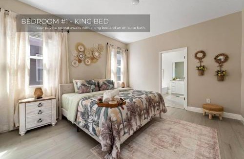 Loughman House | Spacious 5BR 4,5BA Home w Pool