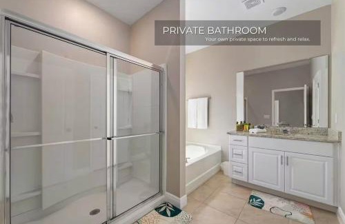 Loughman House | Spacious 5BR 4,5BA Home w Pool