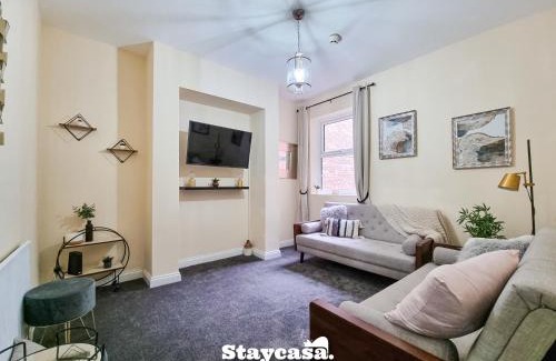 Manchester House | Spacious 5br Home In Leafy Withington