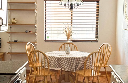 Berryessa House | Spacious 5BR San Jose Home w/Fast WiFi & Near Tech HQs