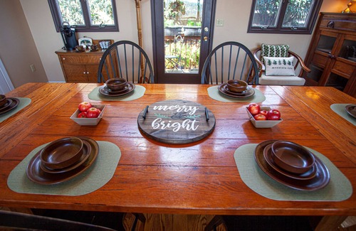 McGaheysville House | Spacious 5BR w/epic views, 2 decks, game room, one-step entry, family-friendly!