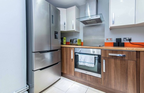 Nottingham City Centre Apartment | Spacious 6-Bed Flat in City Centre