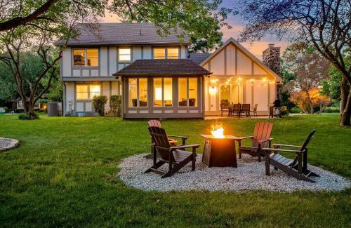 Granger House | Spacious 6-Bed Luxury Home Near Notre Dame