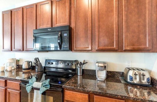 Watersong House | Spacious 6-Bedroom Home with Private Pool, spa & Game Room