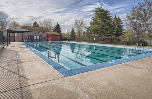 Mar Lee House | Spacious 6-bedroom house with WiFi, AC in delightful Denver