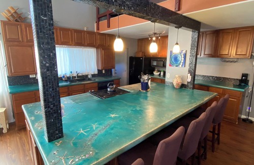 Waianae House | Spacious 6-bedroom house with AC in beautiful Waianae
