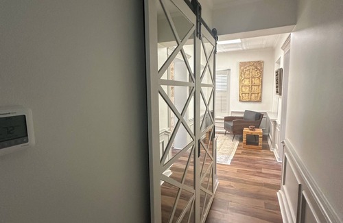Granbury House | Spacious 6-bedroom remodeled historic cottage steps to Granbury Square. Fab!