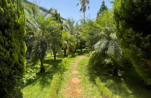 Oulad Slama Villa | Spacious 6-bedroom villa in delightful Kenitra with AC, fitness room, WiFi