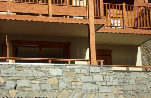 Cohennoz Apartment | Spacious 6-Person Apartment with Pool, Balcony/Terrace, and Garage in Crest-Voland