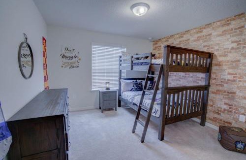 Loughman Villa | Spacious 6Bed 4 5Bath - By Disney No Resort Fees