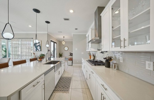Wesley Chapel House | Spacious 7-bedroom Luxury Home with Pool, EV Charge