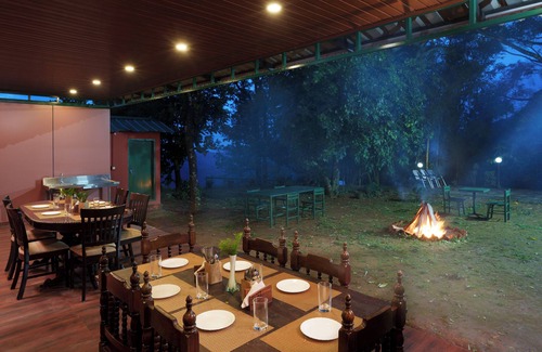 Kannan Devan Hills House | Spacious 7-bedroom bungalow in lovely Munnar with WiFi