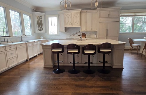 Jefferson Manor House | Spacious 7-bedroom house with water views, AC, Heat, WiFi in charming Alexandria