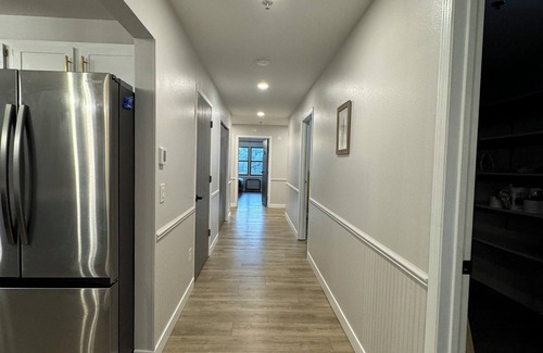 Green Lake House | Spacious 7-bedroom house in charming Green Lake near Golf Course and Downtown