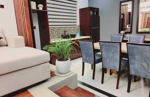 Galle Villa | Spacious 7-bedroom villa with WiFi, AC in peaceful Galle