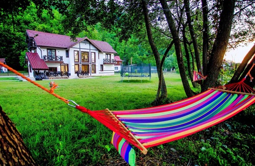 Bratca Villa | Spacious 7-bedroom villa in phenomenal Bratca with WiFi, sauna, jacuzzi
