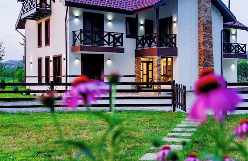 Bratca Villa | Spacious 7-bedroom villa in phenomenal Bratca with WiFi, sauna, jacuzzi