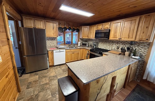 Forestport House | Spacious Adirondack House in Otter Lake