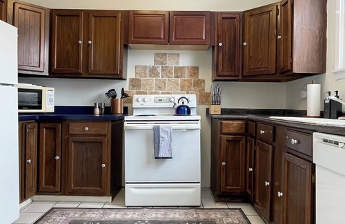 Allentown Apartment | Spacious Allentown Apartment with Free Parking