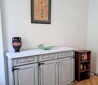 Moda Apartment | Spacious and Bright Apartment - Dirim House