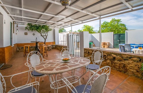 Guadalcanal Apartment | Spacious and charming vacation apartment.