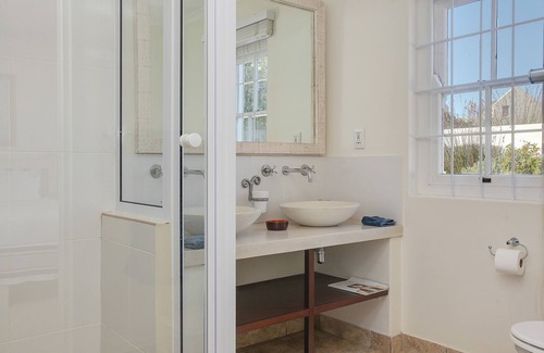 Kommetjie House | Spacious and comfortable, 4 bedrooms, 4 bathrooms