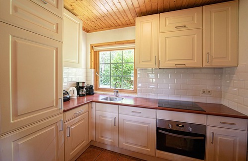 Municipality of Soest House | Spacious and comfortable group home in forest with private parking