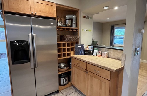 South Boulder House | Spacious and Comfy w Hot Tub & Home Theater