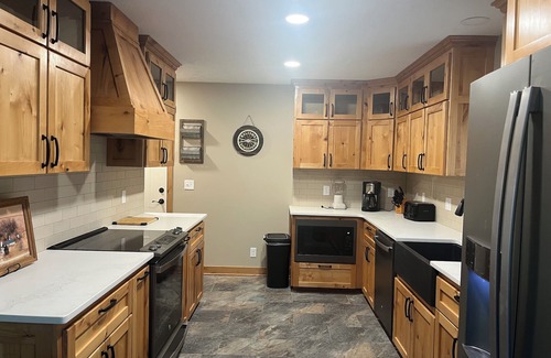 Harrison County House | Spacious and cozy 4-bedroom house in rural Iowa located a short drive from Omaha