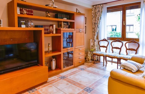Igollo Cottage | Spacious and comfortable villa with garden