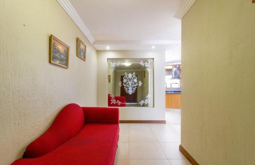 Greater Johannesburg Metropolitan Area Apartment | Spacious and homely 4-bed home in Honey Hills