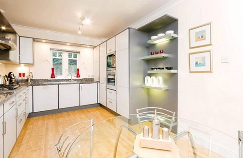 Cramond Bridge Apartment | Spacious and luxurious, Barnton - Cramond, Edinburgh - near golf, city, sea