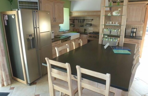 Espalem House | Spacious and luxurious cottage for 12 people in Espalem in Auvergne