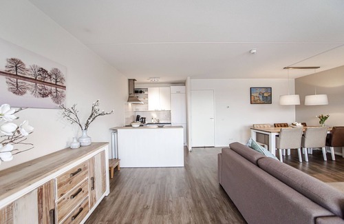 Merenwijk Apartment | Spacious and luxurious apartment - Kaag Resort (17)