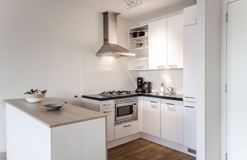 Merenwijk Apartment | Spacious and luxurious apartment - Kaag Resort (17)