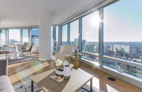 Central Lonsdale Apartment | "Spacious and Modern Apartment Available for Rent: Your Ideal Home Awaits!"