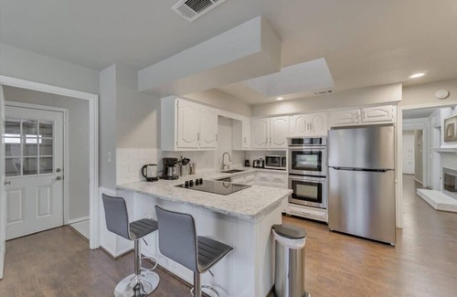 Plano House | Spacious and Modern Home with Private Pool