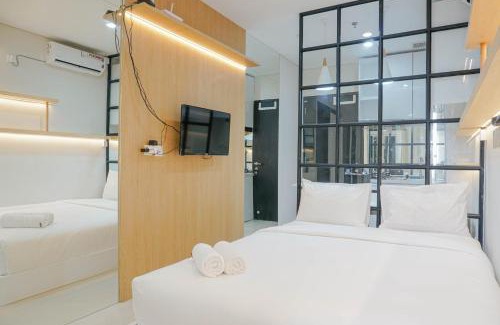 Pondokcina Apartment | Spacious and Modern Studio Apartment at Atlanta Residences By Travelio