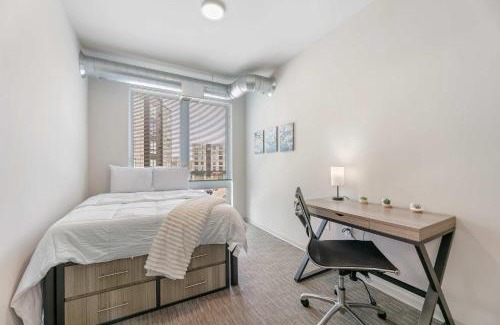 Prospect Park Apartment | Spacious and Modern With Premium Amenities Near U of M
