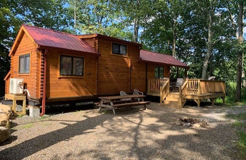 Ashford Cabin | Spacious and new deluxe cabin in family campground in Northeastern CT